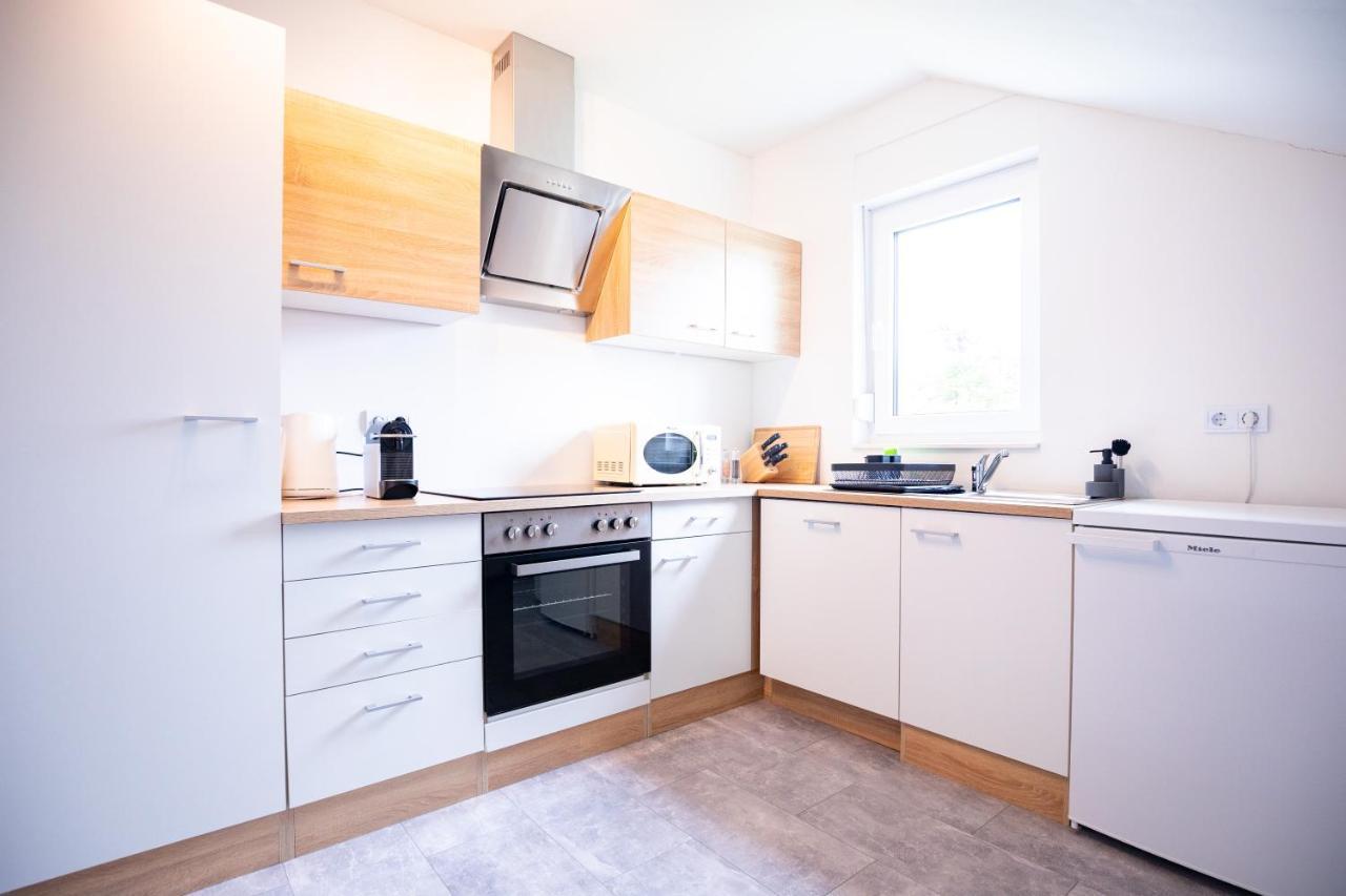 Design-Ferienwohnung In Kelberg Am Nuerburgring: Platz Fuer 6, Kueche, Wifi, Netflix Dış mekan fotoğraf